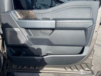 2023 Ford F-150 LARIAT 4WD SuperCrew 5.5' Box