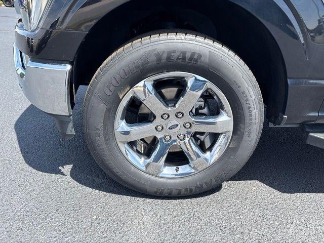 2022 Ford F-150 LARIAT 4WD SuperCrew 5.5' Box