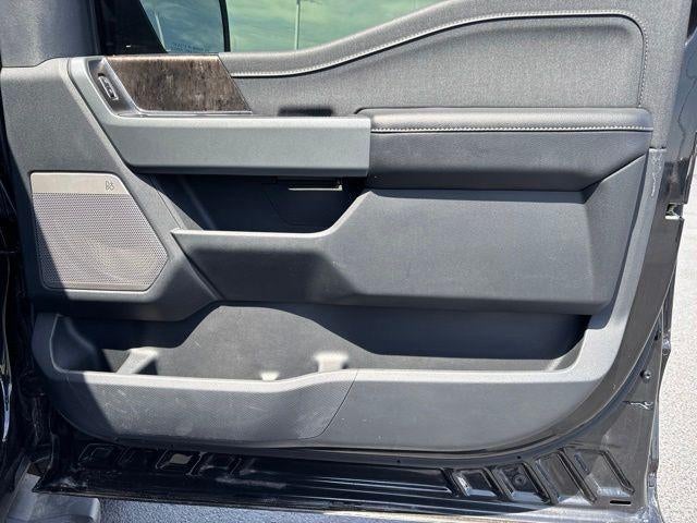2022 Ford F-150 LARIAT 4WD SuperCrew 5.5' Box