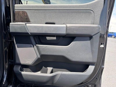 2022 Ford F-150 LARIAT 4WD SuperCrew 5.5' Box