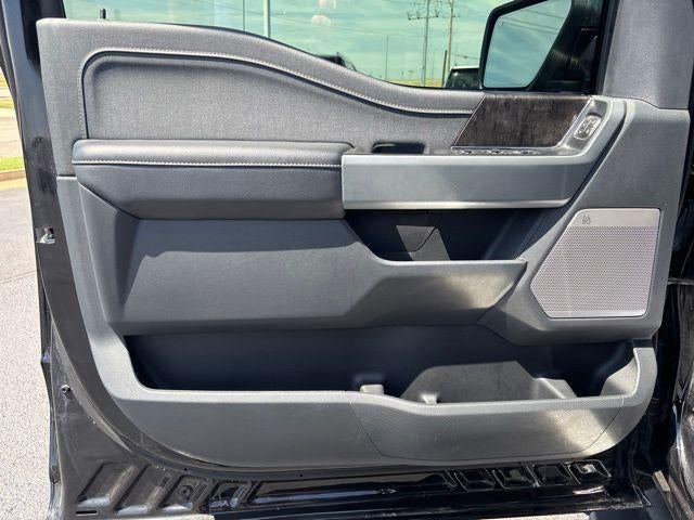 2022 Ford F-150 LARIAT 4WD SuperCrew 5.5' Box