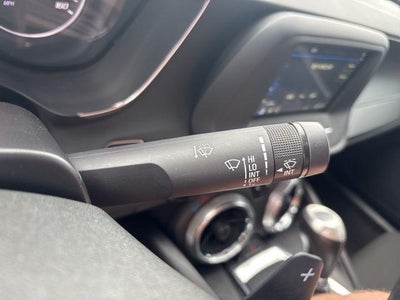 2019 Chevrolet Camaro 2dr Coupe 1LT