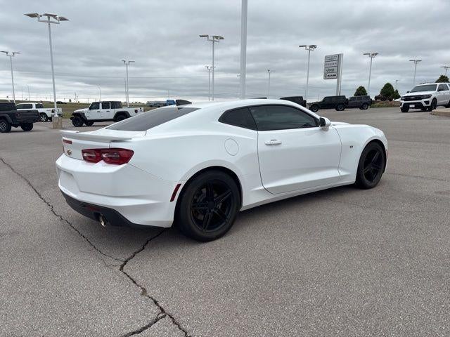 2019 Chevrolet Camaro 2dr Coupe 1LT