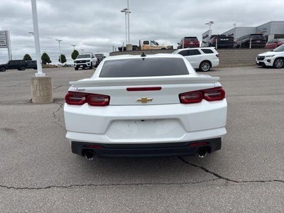 2019 Chevrolet Camaro 2dr Coupe 1LT