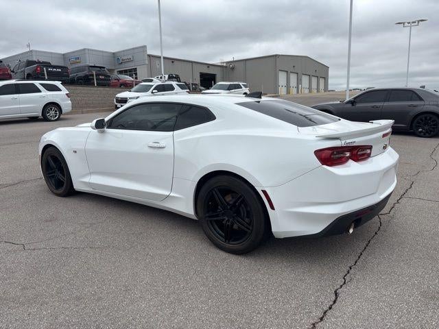 2019 Chevrolet Camaro 2dr Coupe 1LT