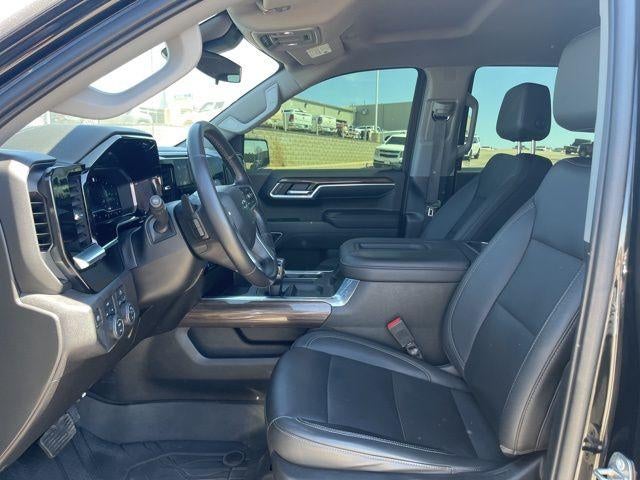 2022 Chevrolet Silverado 1500 Crew Cab Short Box 4-Wheel Drive RST