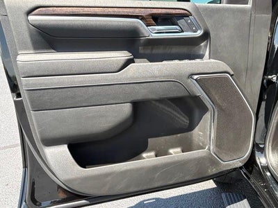 2025 GMC Sierra 3500 HD CC 4WD Crew Cab 177" WB, 60" CA SLE