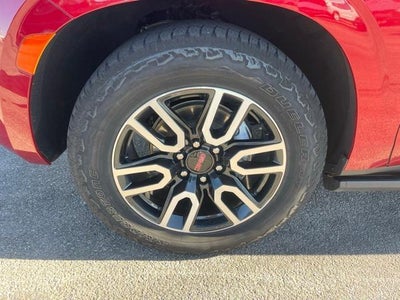 2024 GMC Yukon 4WD 4dr AT4