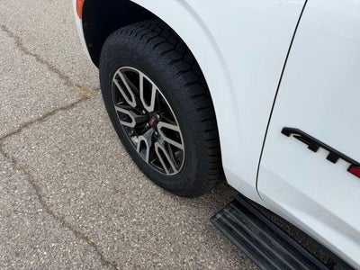 2024 GMC Yukon 4WD 4dr AT4