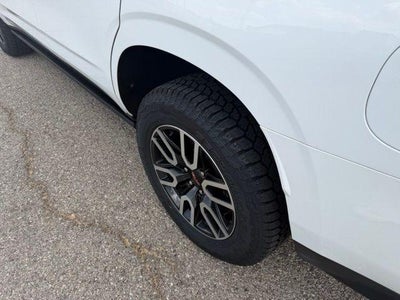 2024 GMC Yukon 4WD 4dr AT4