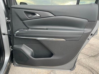 2025 Chevrolet Traverse LT w/1LT