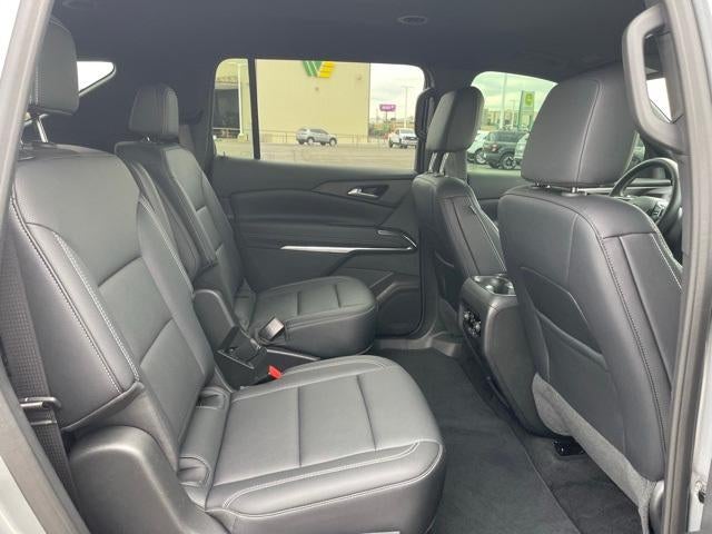 2025 Chevrolet Traverse LT w/1LT