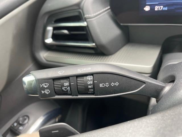 2025 Chevrolet Traverse LT w/1LT