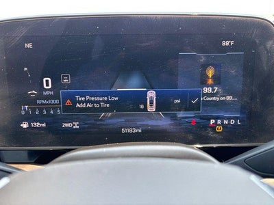 2025 Chevrolet Suburban 4WD LT