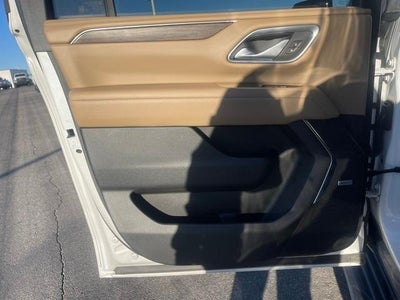 2024 Chevrolet Suburban 4WD Premier