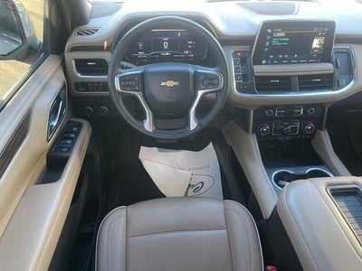 2024 Chevrolet Suburban 4WD Premier