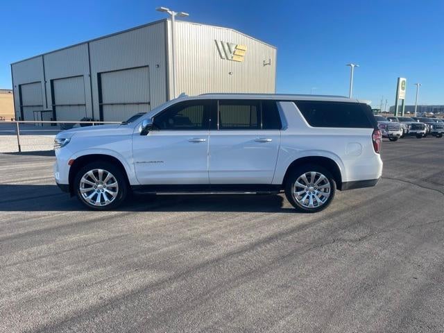 2024 Chevrolet Suburban 4WD Premier