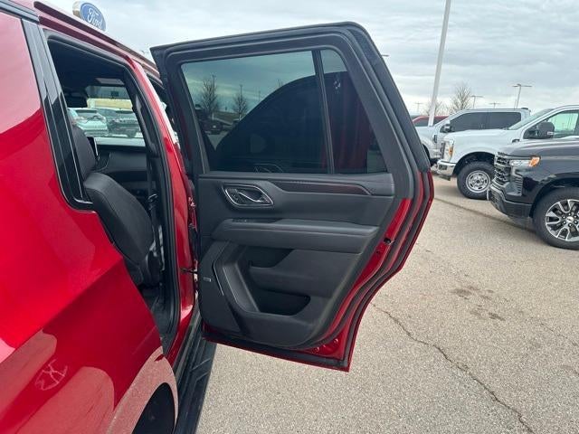 2023 Chevrolet Tahoe 4WD RST