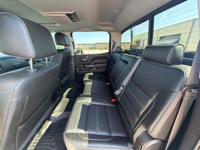 2018 GMC Sierra 2500 HD Crew Cab Standard Box 4-Wheel Drive Denali