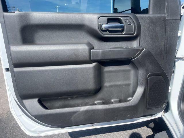 2025 GMC Sierra 3500HD Regular Cab Long Box 4-Wheel Drive Pro