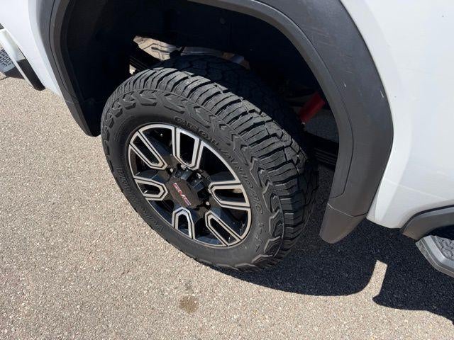 2022 GMC Sierra 2500 HD Crew Cab Standard Box 4-Wheel Drive AT4