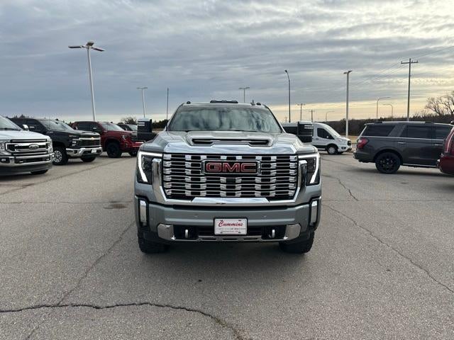 2024 GMC Sierra 2500 HD Crew Cab Standard Box 4-Wheel Drive Denali