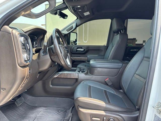 2022 GMC Sierra 2500 HD Crew Cab Standard Box 4-Wheel Drive Denali