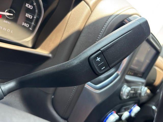 2022 GMC Sierra 2500 HD Crew Cab Standard Box 4-Wheel Drive Denali