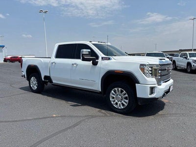 2022 GMC Sierra 2500 HD Crew Cab Standard Box 4-Wheel Drive Denali