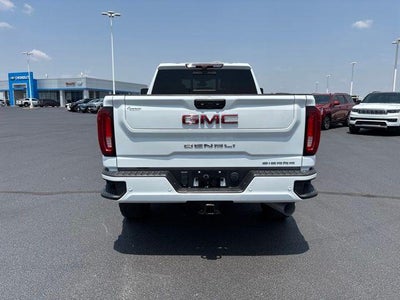 2022 GMC Sierra 2500 HD Crew Cab Standard Box 4-Wheel Drive Denali