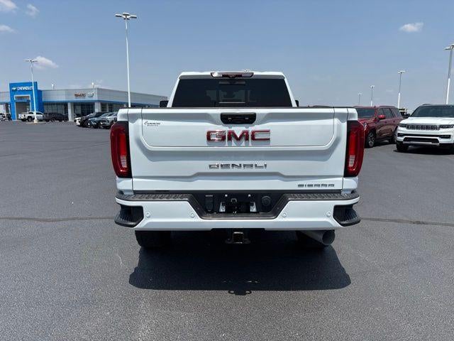 2022 GMC Sierra 2500 HD Crew Cab Standard Box 4-Wheel Drive Denali