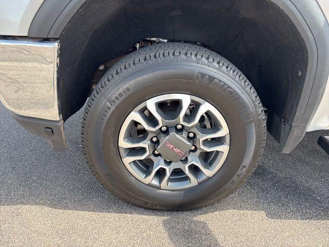 2022 GMC Sierra 3500HD Crew Cab Long Box 4-Wheel Drive SLE