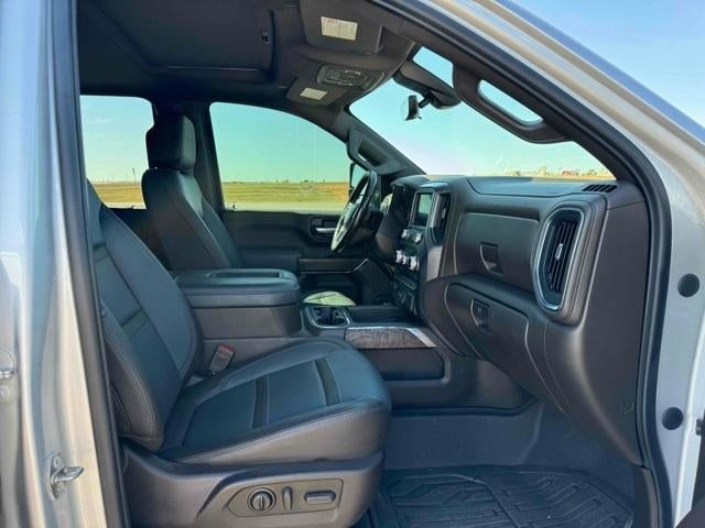 2020 GMC Sierra 3500HD Crew Cab Standard Box 4-Wheel Drive Denali