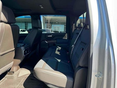 2020 GMC Sierra 3500HD Crew Cab Standard Box 4-Wheel Drive Denali