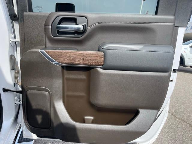 2020 GMC Sierra 3500HD Crew Cab Long Box 4-Wheel Drive Denali