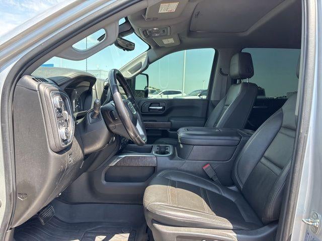 2022 GMC Sierra 3500HD Crew Cab Long Box 4-Wheel Drive Denali