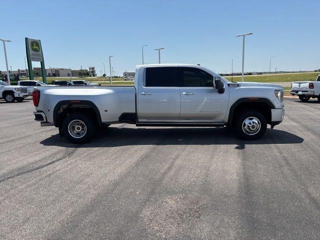 2022 GMC Sierra 3500HD Crew Cab Long Box 4-Wheel Drive Denali
