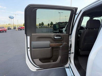 2020 GMC Sierra 3500HD Crew Cab Long Box 4-Wheel Drive Denali