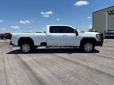 2022 GMC Sierra 3500HD Crew Cab Long Box 4-Wheel Drive Denali