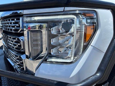 2022 GMC Sierra 3500HD Crew Cab Long Box 4-Wheel Drive Denali