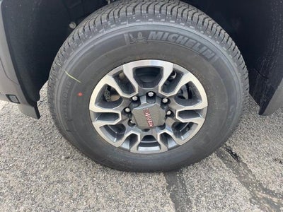 2025 GMC Sierra 2500 HD Crew Cab Long Box 4-Wheel Drive SLE