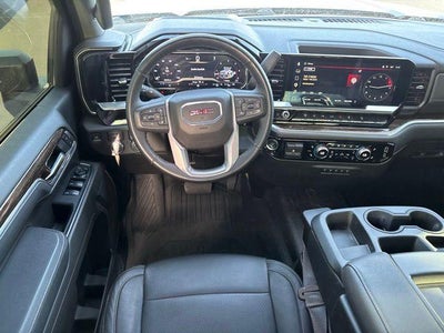 2025 GMC Sierra 3500HD Crew Cab Long Box 4-Wheel Drive SLE