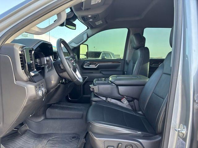 2025 GMC Sierra 3500HD Crew Cab Long Box 4-Wheel Drive SLE