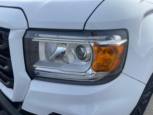 2022 GMC Canyon Crew Cab Short Box 2-Wheel Drive Elevation Standard