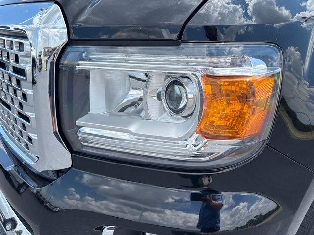 2019 GMC Canyon Crew Cab Short Box 4-Wheel Drive Denali