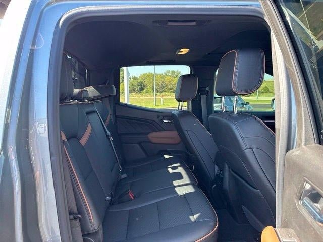 2025 GMC Canyon Crew Cab Short Box 4-Wheel Drive AT4