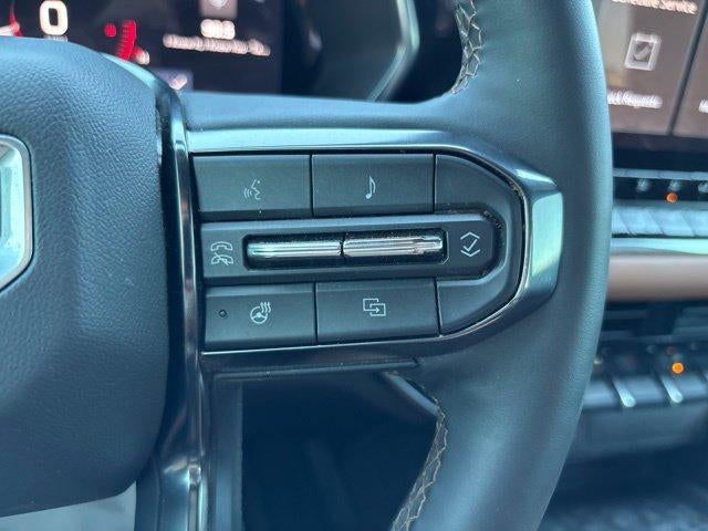 2025 GMC Canyon Crew Cab Short Box 4-Wheel Drive AT4