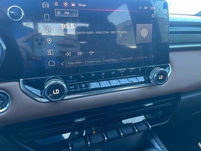 2024 GMC Canyon Crew Cab Short Box 4-Wheel Drive AT4