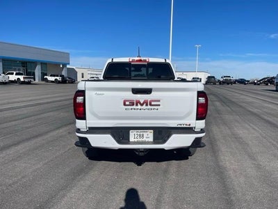 2024 GMC Canyon Crew Cab Short Box 4-Wheel Drive AT4