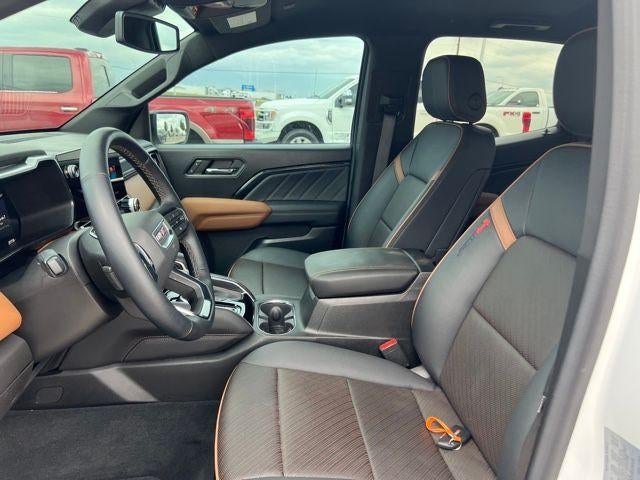 2024 GMC Canyon Crew Cab Short Box 4-Wheel Drive AT4